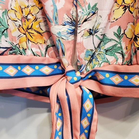 Jealous Tomato Off Shoulder Spring time Crop Top Floral Pattern Blouse  Large - Picture 4 of 8